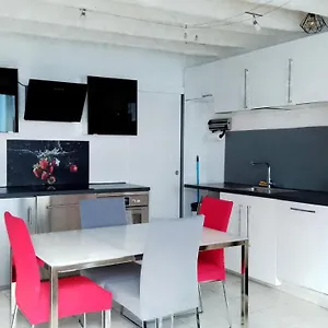  Holiday home Maison De Centre France