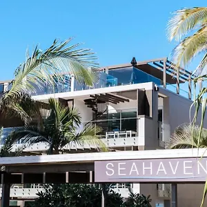 Resort Seahaven Beachfront